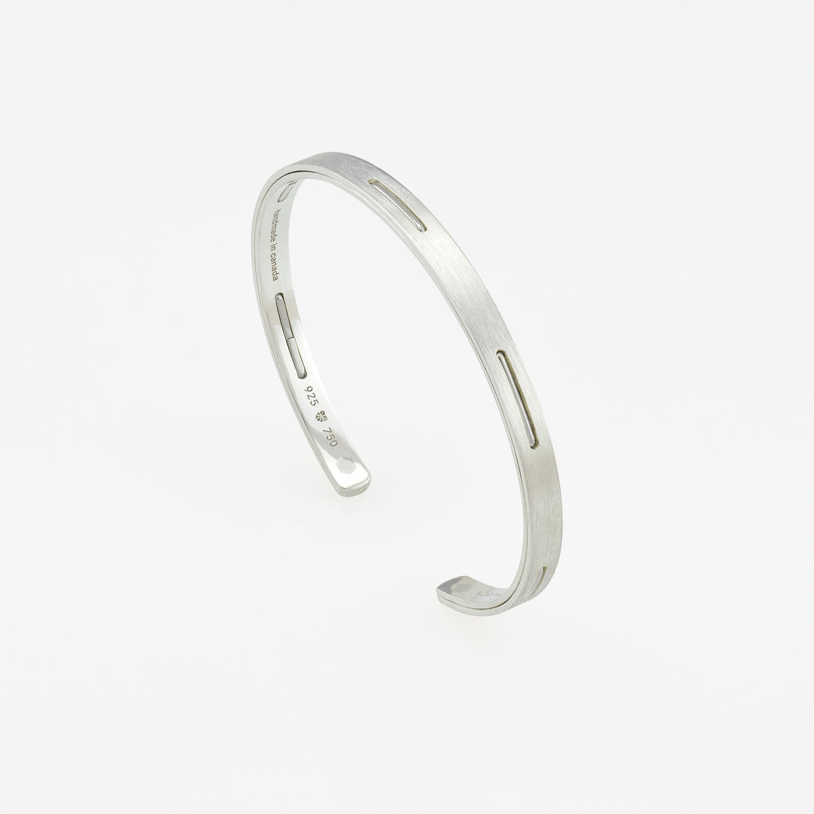 アクセサリー UNKNOWN. U227 \"NORM/4mm \"BANGLE / SILVER Amazon.com: Saris and Things 925 Sterling Silver 4mm Bangle